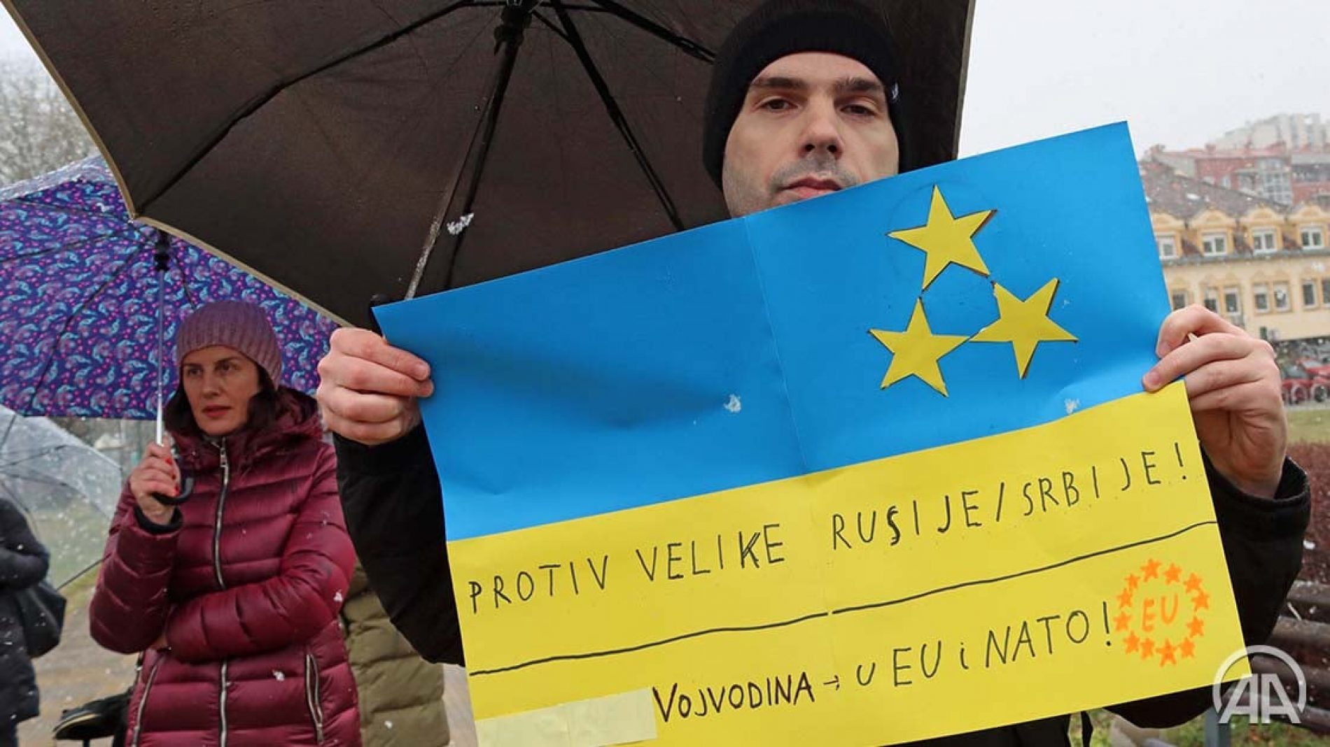 Učesnici skupa podrške Ukrajini u Novom Sadu: Srbijansko klackanje između istoka i zapada kockanje sa sudbinom društva
