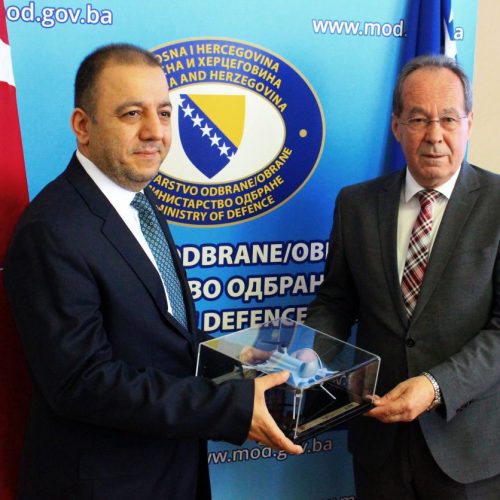 Ministar Podžić primio delegacije kompanija turske odbrambene industrije