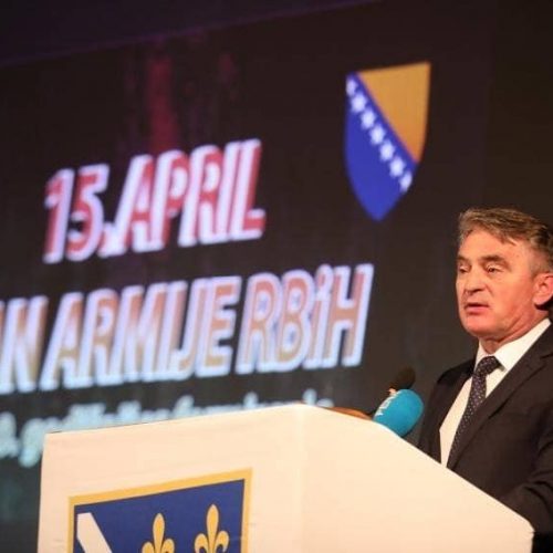 Komšić u Mostaru: Armija Republike Bosne i Hercegovine, zajedno sa MUP-om RBiH, najzaslužnija za opstanak države