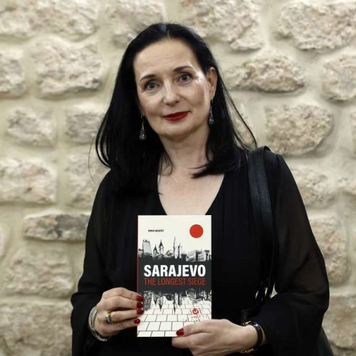 Predstavljena knjiga Amre Abadžić “Sarajevo – Najduža opsada”