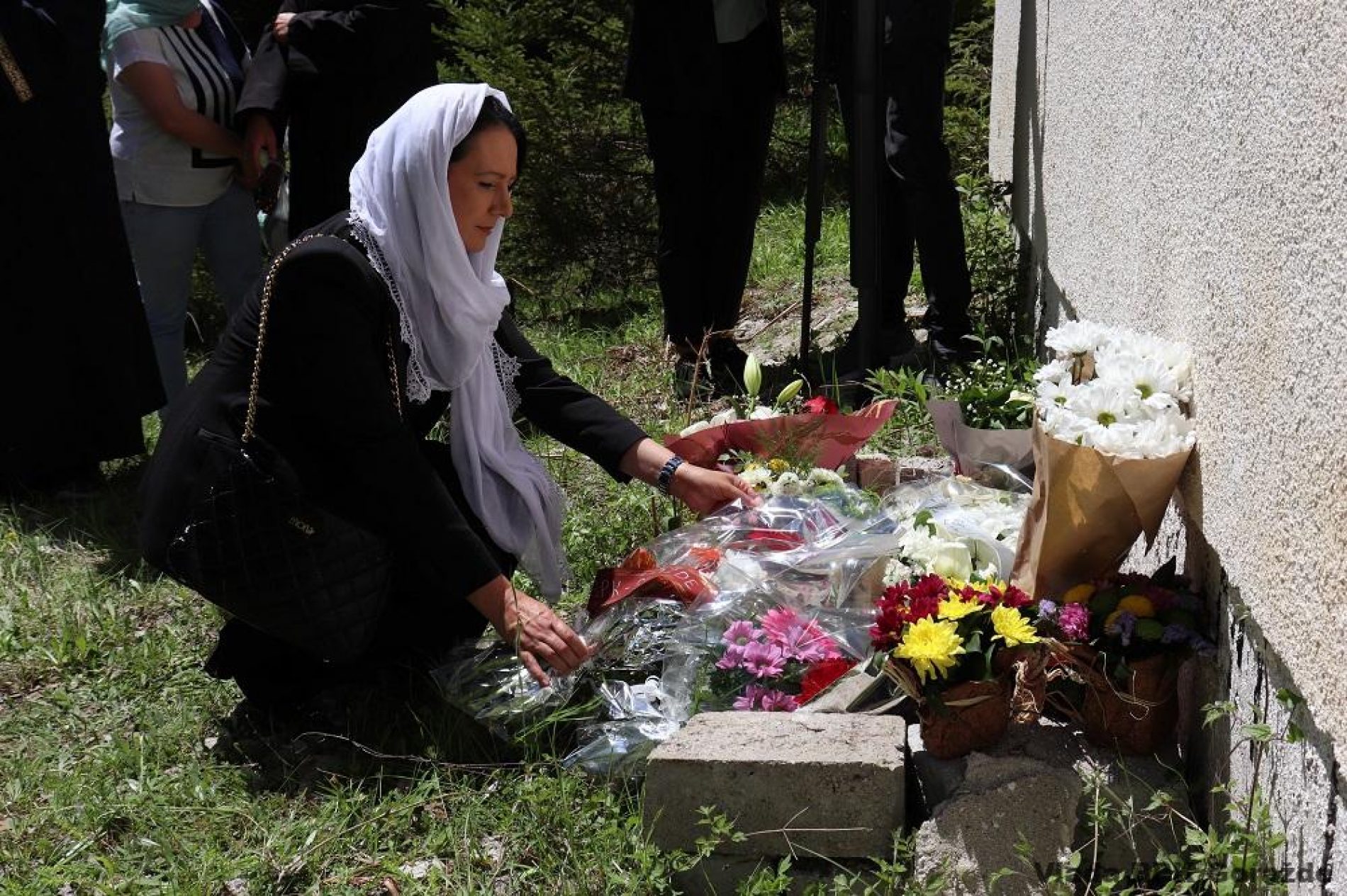 Kod Čajniča obilježena 30. godišnjica zločina u kojem su ubijena 42 bošnjačka civila