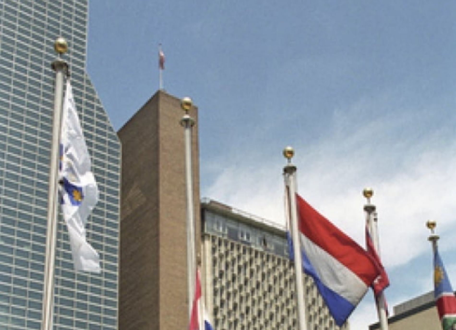 Put naše države u UN: Kako se bosanska zastava, ručno sašivena za jedan dan, uzdigla pod vedrim nebom New Yorka