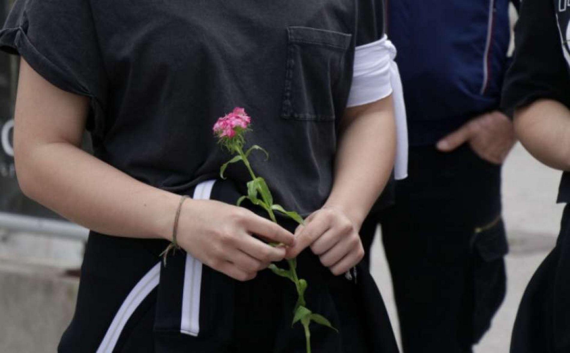 ‘Dan bijelih traka’ – Tužno sjećanje na 3.176 ubijenih Prijedorčana i 102 djece