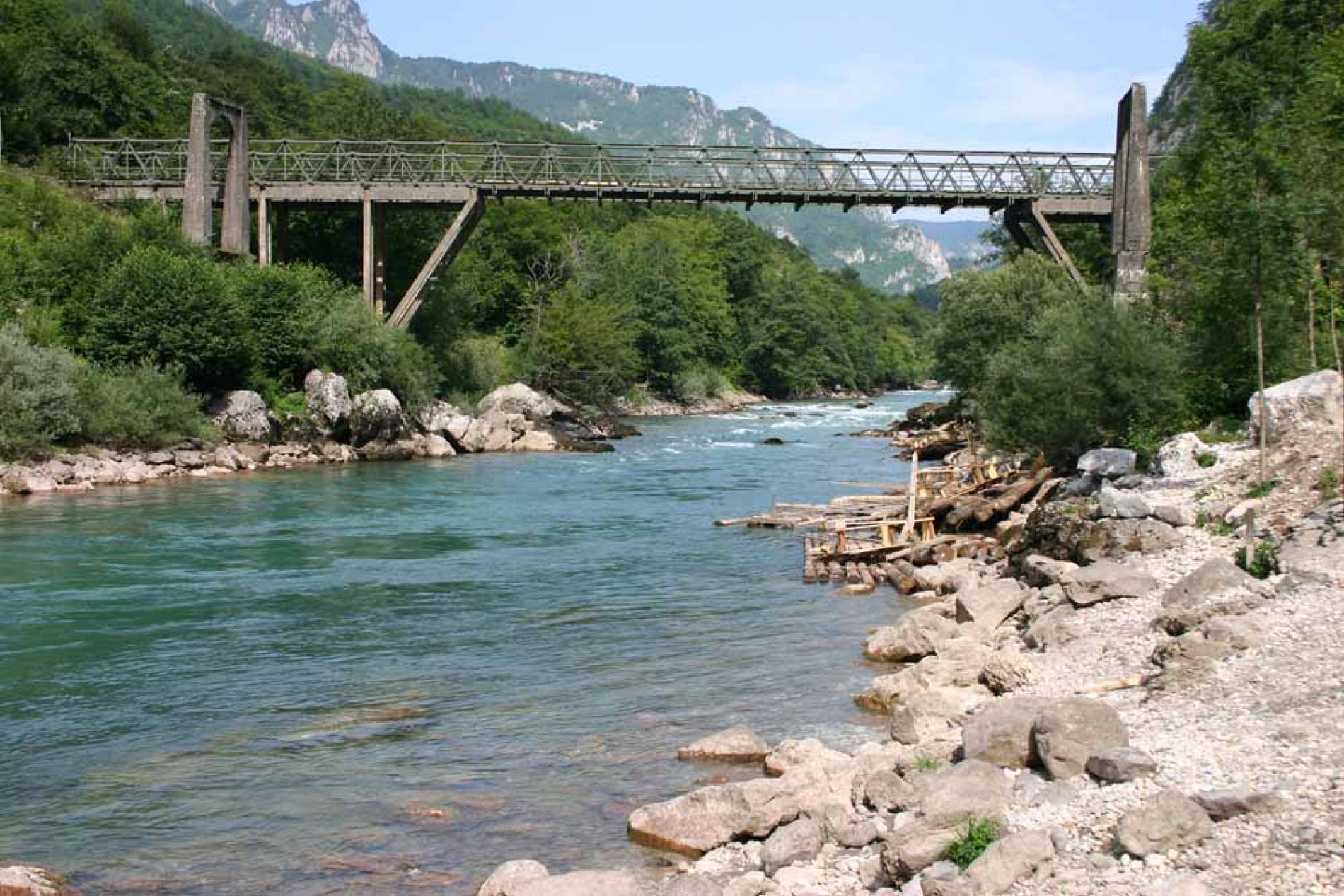 Bosna i Hercegovina osigurala novac za izgradnju međudržavnog mosta preko rijeke Tare