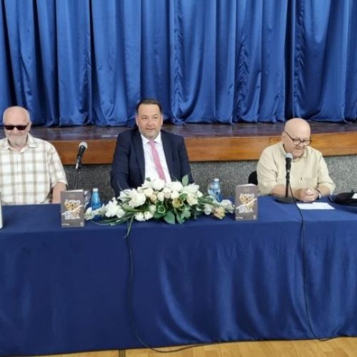 U Bihaću i Cazinu održane javne tribine “Kulturno naslijeđe Bosne – o bosanskom jeziku, književnosti i još ponešto o Bosni“