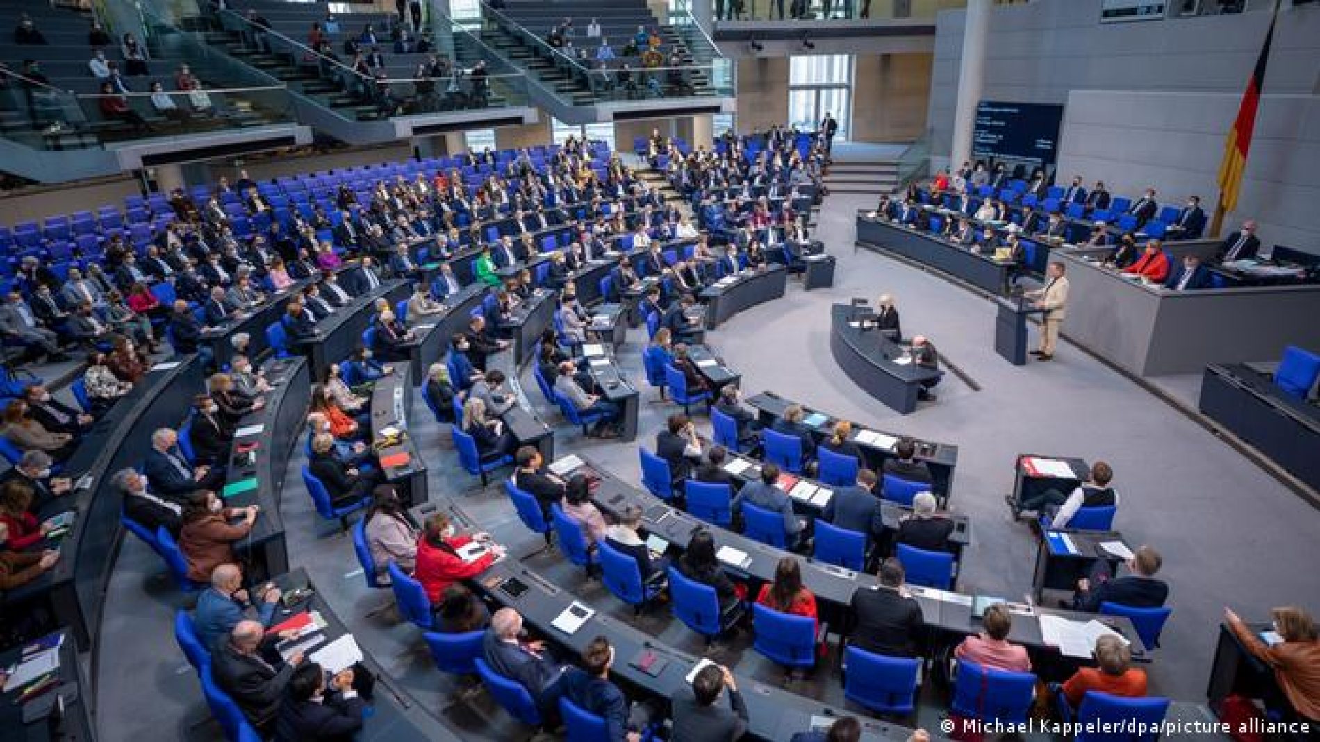 ‘Der Spiegel’ o rezoluciji o Bosni u Bundestagu: Protiv nacionalizma. Neće naići na odobravanje “ni na Jadranu ni u Srbiji”