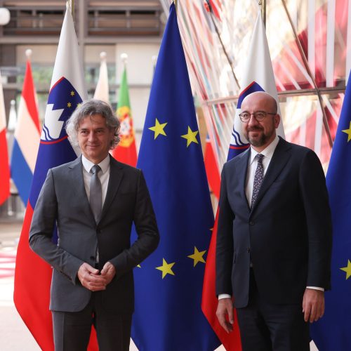 Slovenija će na samitu EU-a predložiti kandidatski status za Bosnu i Hercegovinu
