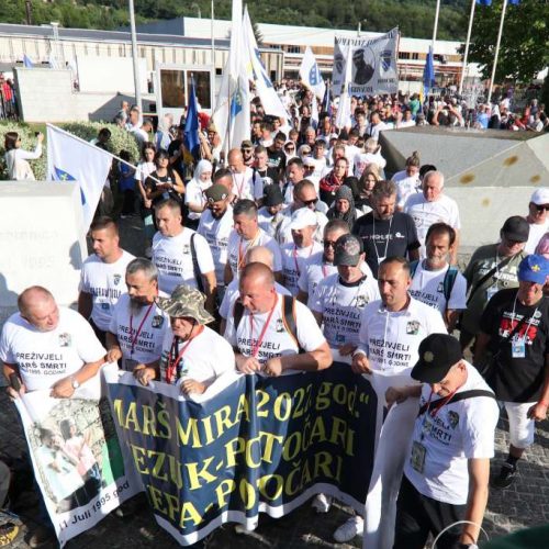 Oko pet hiljada učesnika ‘Marša mira 2022’ stiglo u Potočare