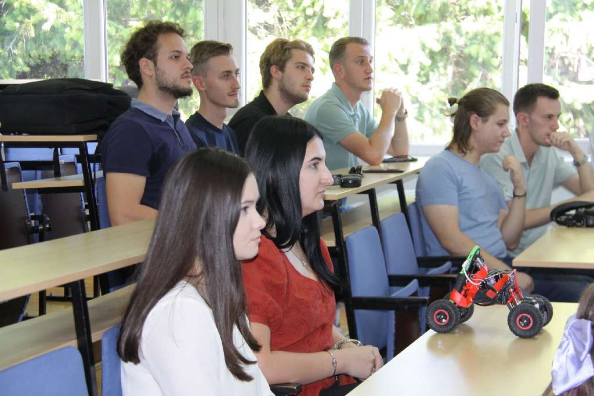 Politehnički fakultet u Zenici promovirao studentske projekte Odsjeka softverskog inžinjerstva