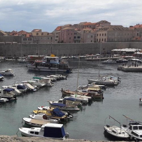 Kako vodič u Dubrovniku laže o Bosni i Hercegovini