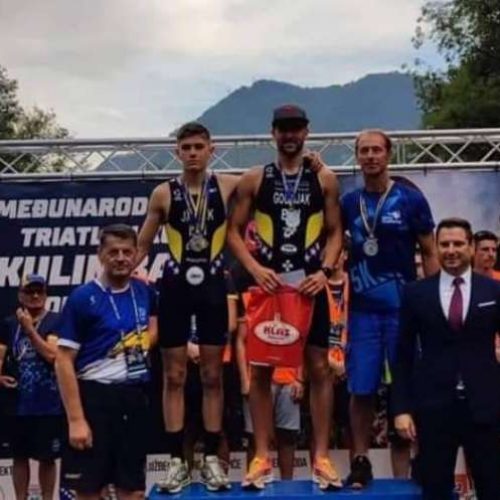 Belmin Godinjak i Zoe Hamel pobjednici triatlon Kupa ‘Kulin Ban Boračko jezero 2022.’