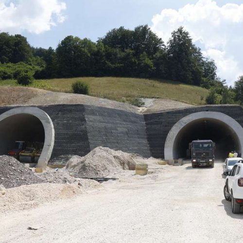 Testna vožnja kroz novi tunel Ivan, uskoro završetak radova