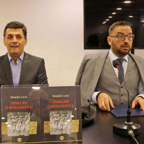 Mostarcima predstavljena knjiga ‘Diskurs o bosanstvu’ Senadina Lavića