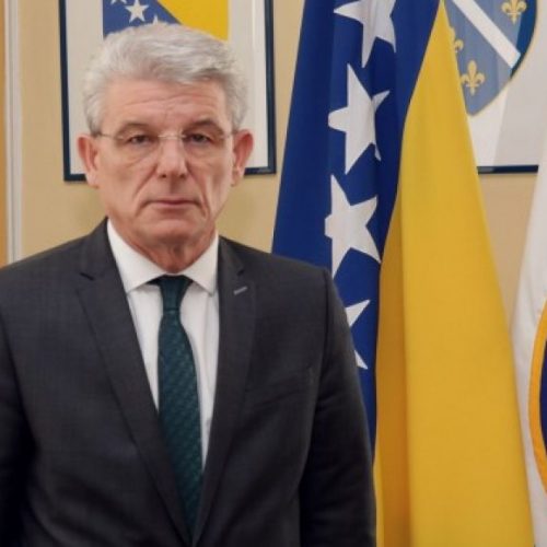 Džaferović: Ako ubijede HDZ da u Ustav upišemo da klubovi naroda nisu bitni, onda im eto vlasti