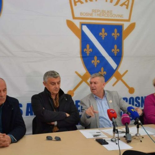 Korodinacija boračkih organizacija Tuzlanskog kantona traži javno izvinjenje od gradonačelnika Lukavca Edina Delića