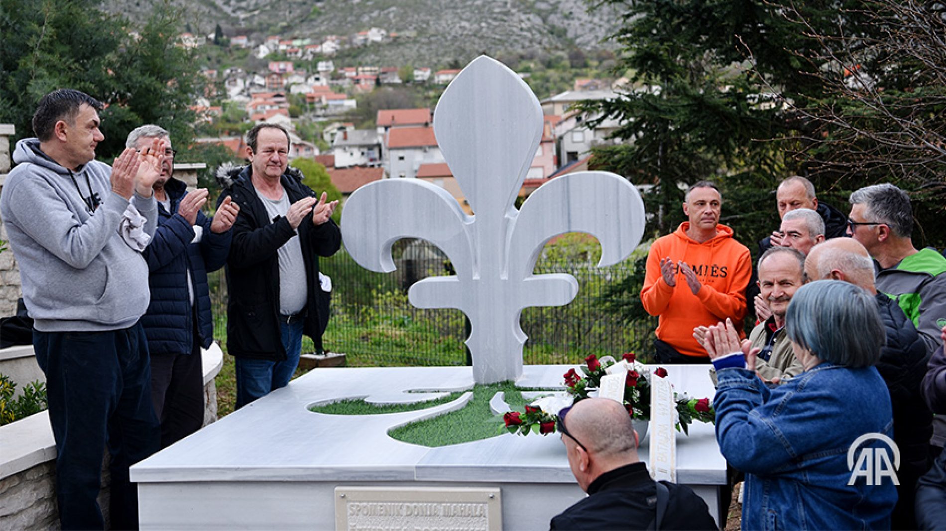 U Mostaru otrkiven spomenik poginulim i nestalim borcima Armije RBiH