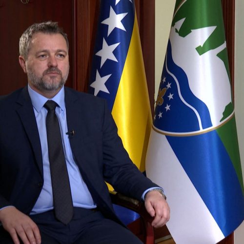 ‘Alarm za Bosnu! Vlada je nametnuta; Čović je vladar FBiH, a mi smo statisti’