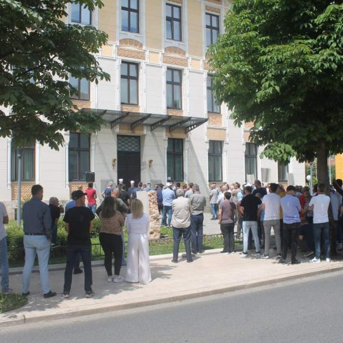 Protestno okupljanje u Mostaru: Hitno obustaviti gradnju Hrvatskog narodnog kazališta na lokalitetu Lakišića harema
