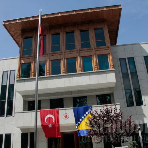 Ambasada Turske u Bosni i Hercegovini: Sve naše institucije priznaju genocid u Srebrenici!