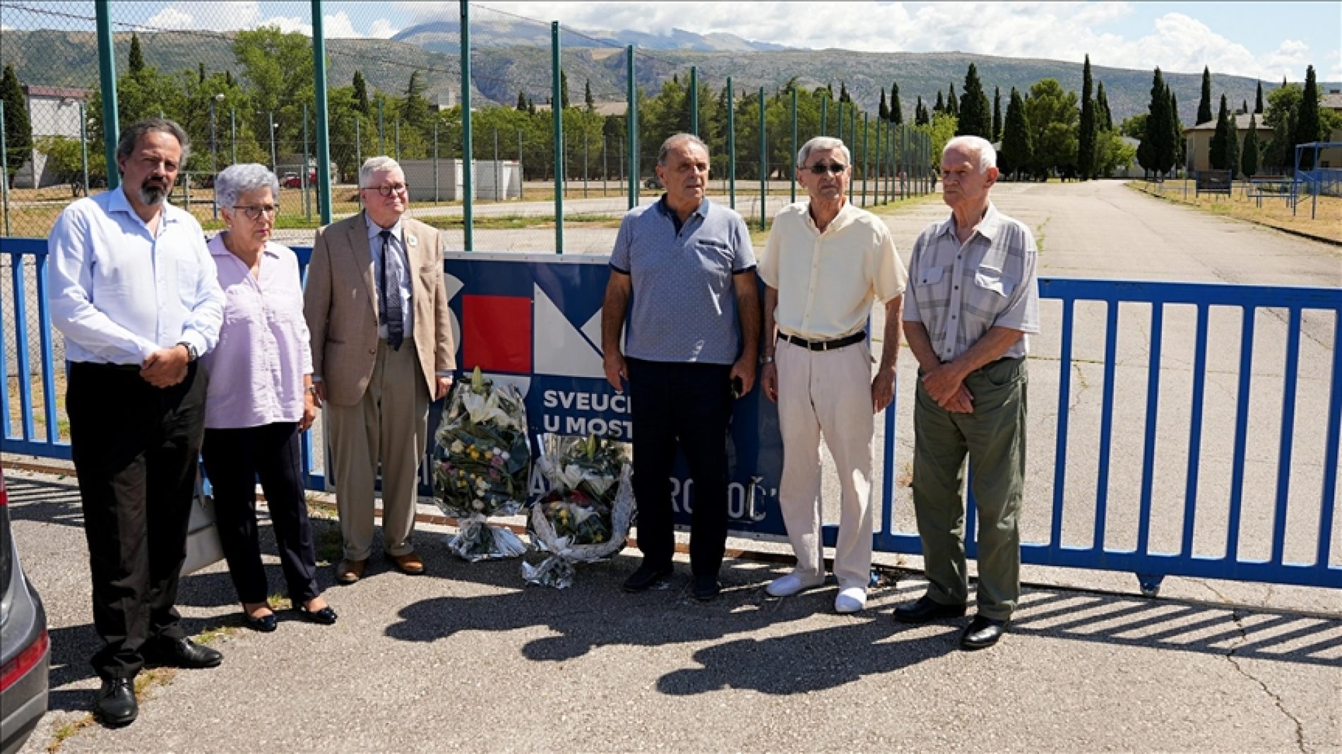 Delegacije kod nekadašnjeg logora Heliodrom u Mostaru: Nije ljudski ovdje graditi muzej