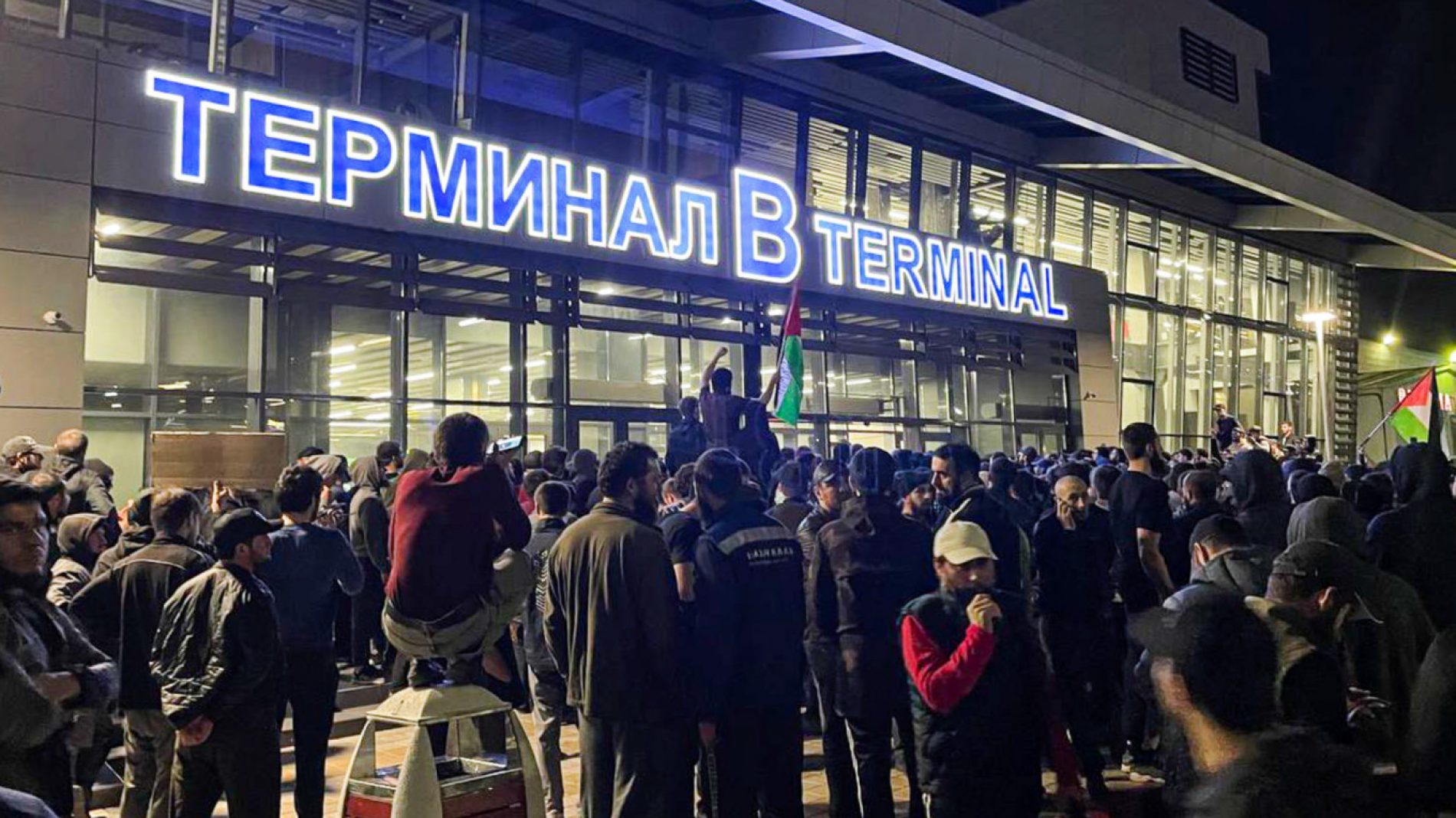 Nakon dolaska redovnog leta iz Tel Aviva, Dagestanci zablokirali Aerodrom Mahačkala
