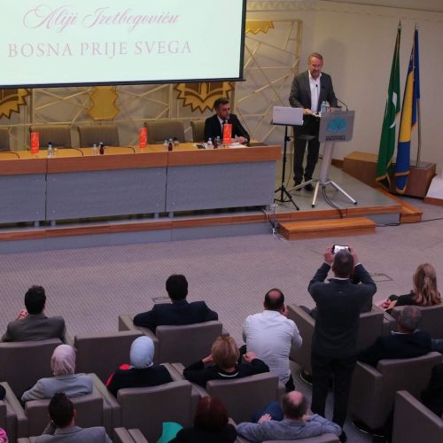 U Sarajevu studentska konferencija o Aliji Izetbegoviću „Bosna prije svega“