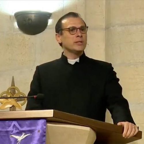 Palestinski sveštenik Ishak: Svijet gleda. Crkve gledaju.. Nećemo prihvatiti vaše izvinjenje nakon genocida