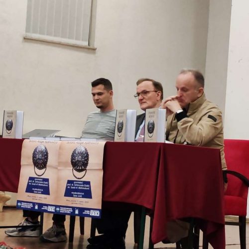 Alaga Ajdinović promovisao u Bihaću knjigu ‘Damar Bosne’