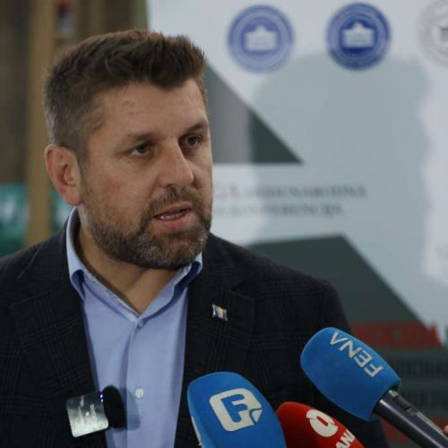 Duraković o promjeni naziva ulica u Srebrenici: Cilj je da eliminišu Bošnjake iz tog grada