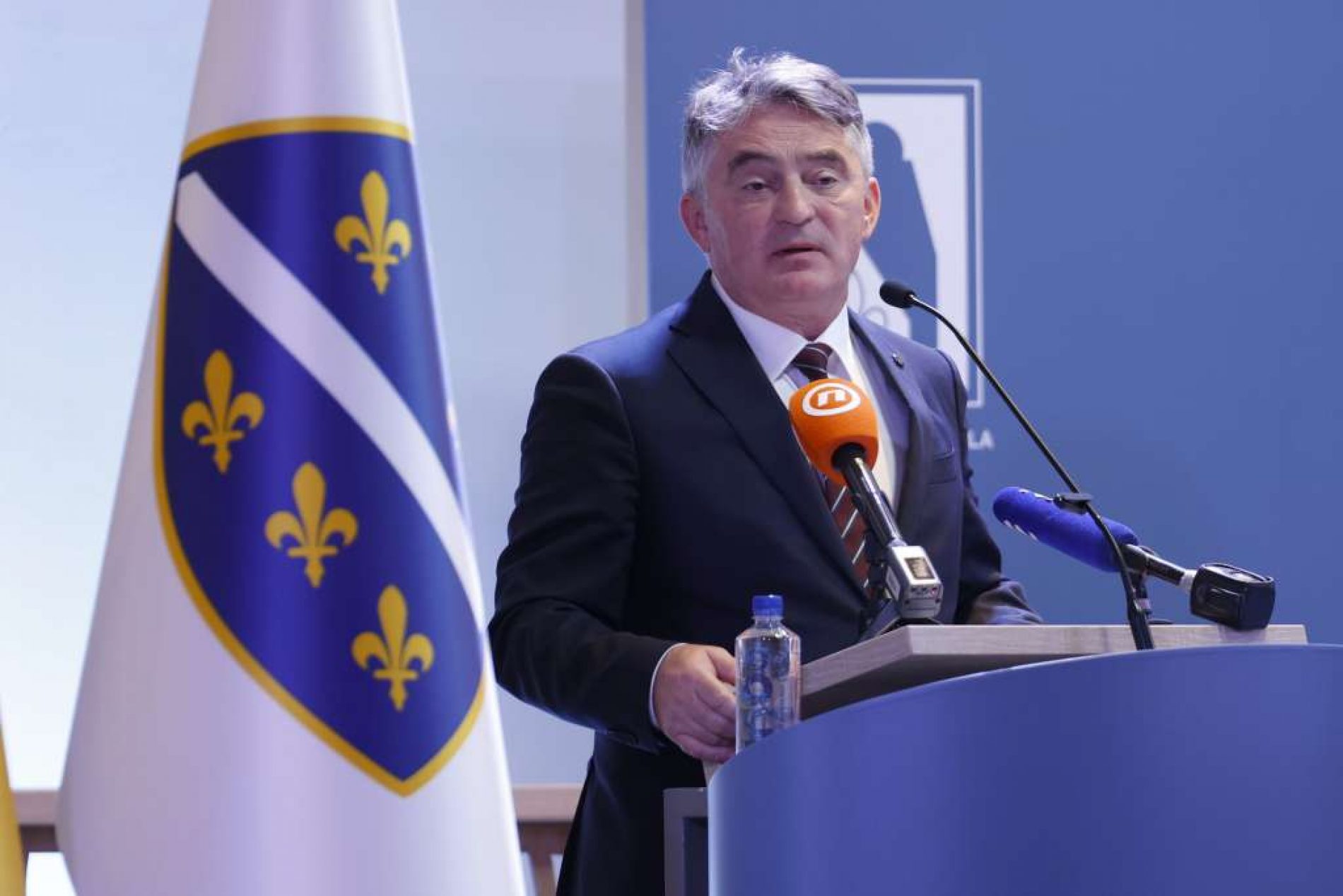 Komšić čestitao Dan Armije RBiH: Nema sumnje u spremnost da se borimo za Bosnu i Hercegovinu
