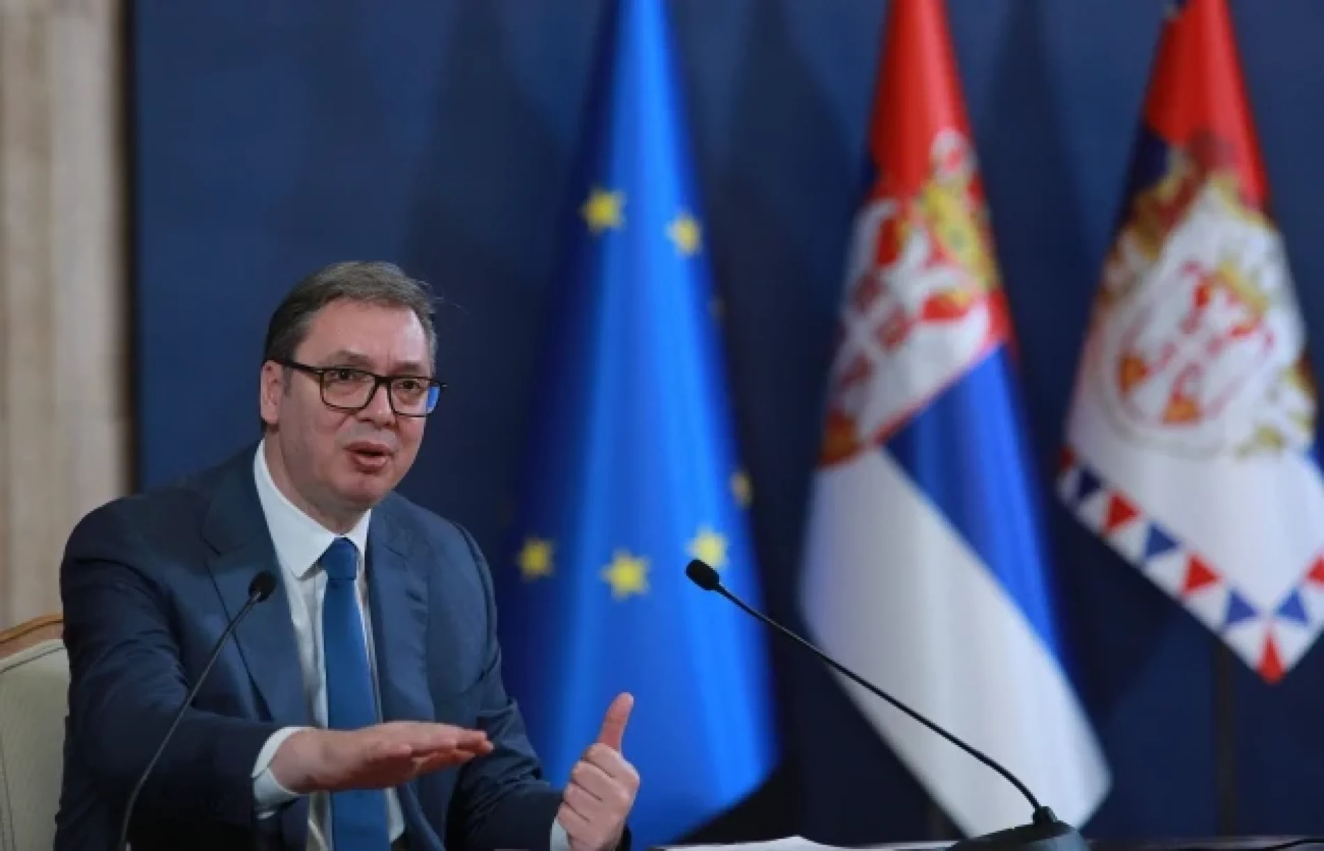 Vučić: Ciljevi rezolucije o Srebrenici su plaćanje ratne odštete